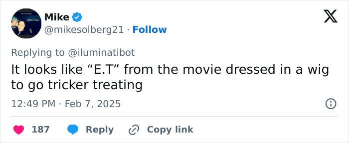 Tweet humorously comparing someone to E.T. for Halloween.