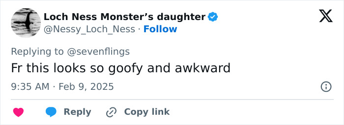 Tweet reacting to awkward $200 photo with disabled fan goes viral. Tweet reacting to awkward $200 photo with disabled fan goes viral.