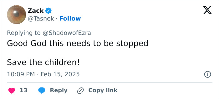 Tweet criticizing Jennifer Garner for reading a "creepy" book at an FBI-investigated event. Tweet criticizing Jennifer Garner for reading a "creepy" book at an FBI-investigated event.