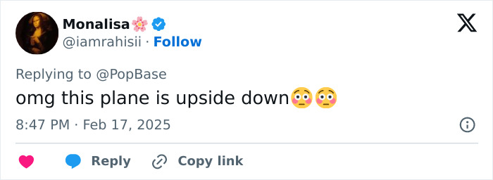 Tweet discussing a plane flipped upside down after crash landing. Tweet discussing a plane flipped upside down after crash landing.