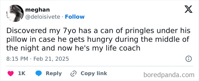 Tweet from a parent about finding pringles under their child's pillow, humorously calling him their life coach.