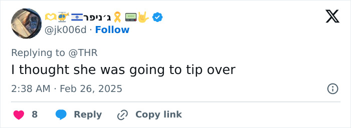 Screenshot of a tweet replying to a post about a photographer calling Jake Bongiovi "boyfriend". Screenshot of a tweet replying to a post about a photographer calling Jake Bongiovi "boyfriend".