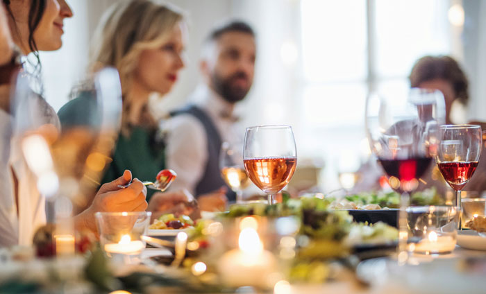 41 Women Who Looked Into Their Men’s Backgrounds Share Their Wild And Devastating Discoveries