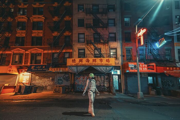 I Travel Around The Country Taking Self-Portraits In An Astronaut Suit