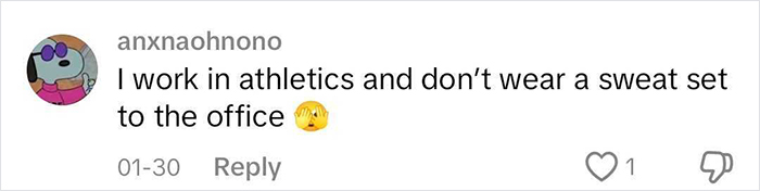 Guy Comments On Woman’s Outfit, Asking Her To Never Wear It Again, Many Surprisingly Agree Guy Comments On Woman’s Outfit, Asking Her To Never Wear It Again, Many Surprisingly Agree