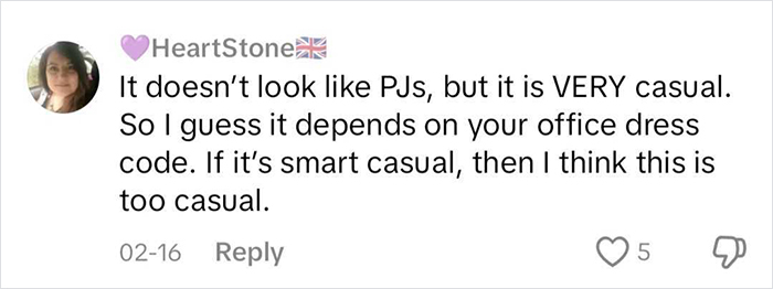 Guy Comments On Woman’s Outfit, Asking Her To Never Wear It Again, Many Surprisingly Agree Guy Comments On Woman’s Outfit, Asking Her To Never Wear It Again, Many Surprisingly Agree