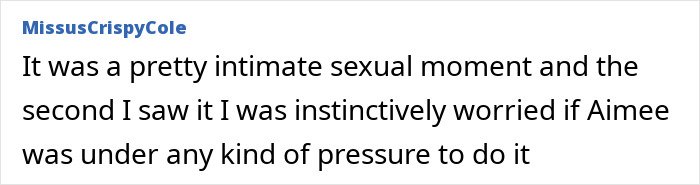 Text comment expressing concern over Aimee Lou Wood&rsquo;s intimate scene, questioning pressure during shooting.