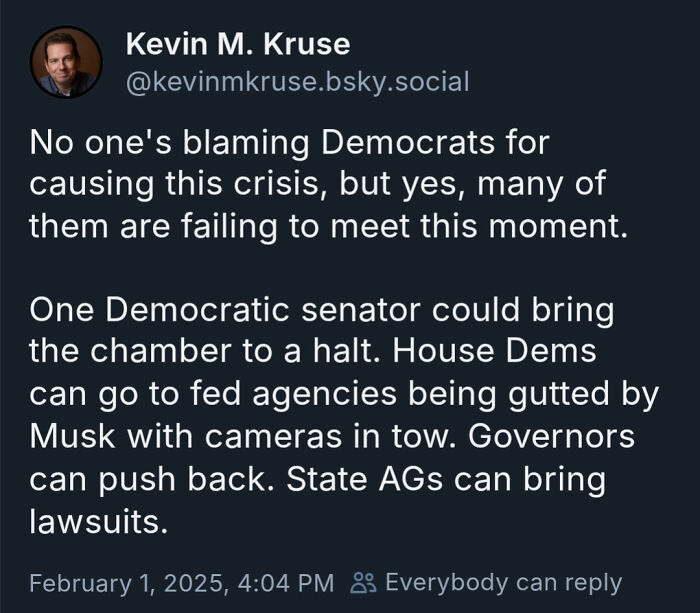 Tweet showing courage addressing political accountability and action during a crisis in a powerful social media post.