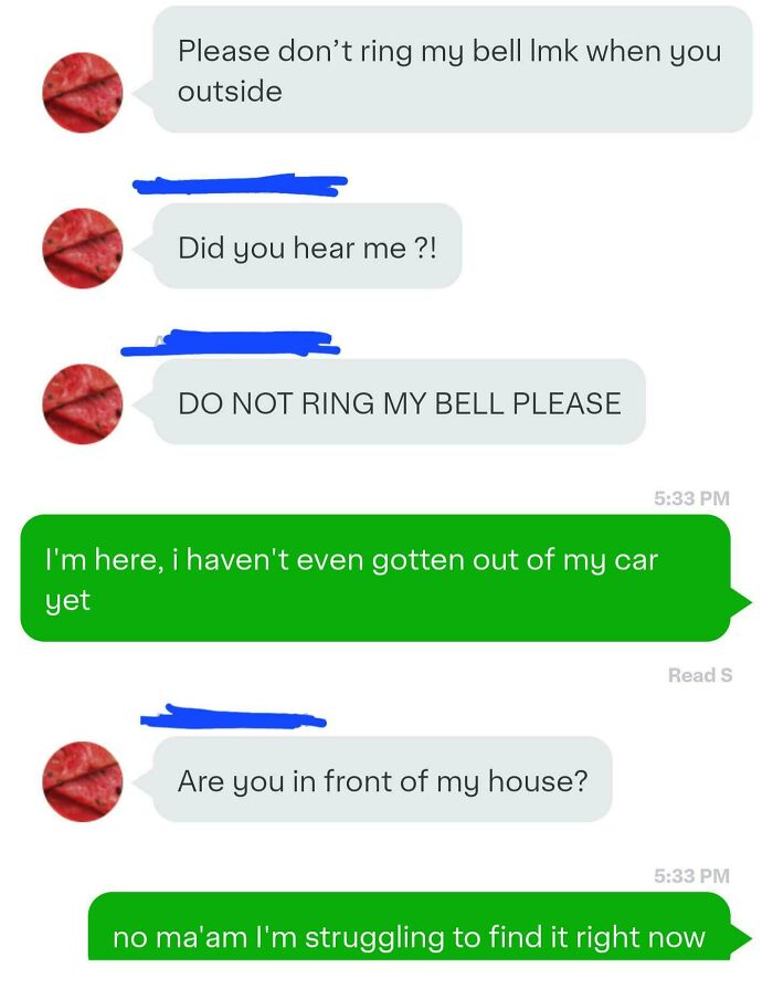 Text exchange between Instacart shopper and customer about not ringing doorbell and finding the house.