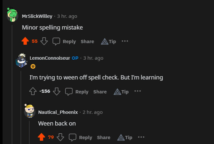 Online conversation highlighting a witty remark using wordplay on spelling.