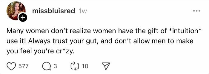 A social media post advising women over 30 to trust their intuition and avoid common mistakes.