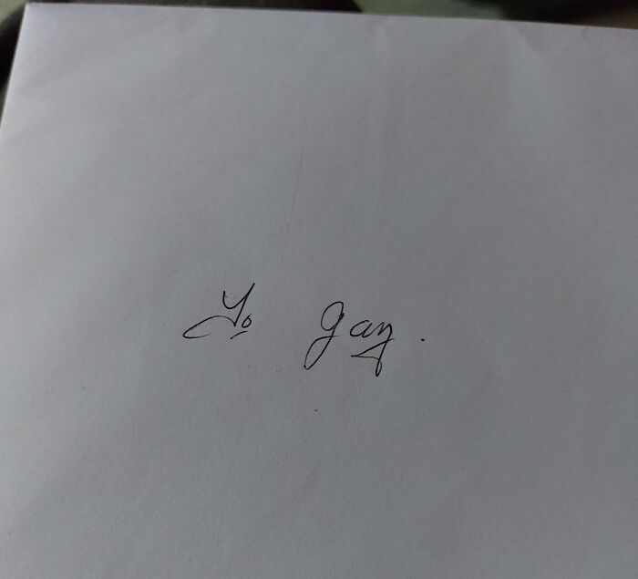 Handwritten note with a potential hilarious misunderstanding reading "Yo Gay."