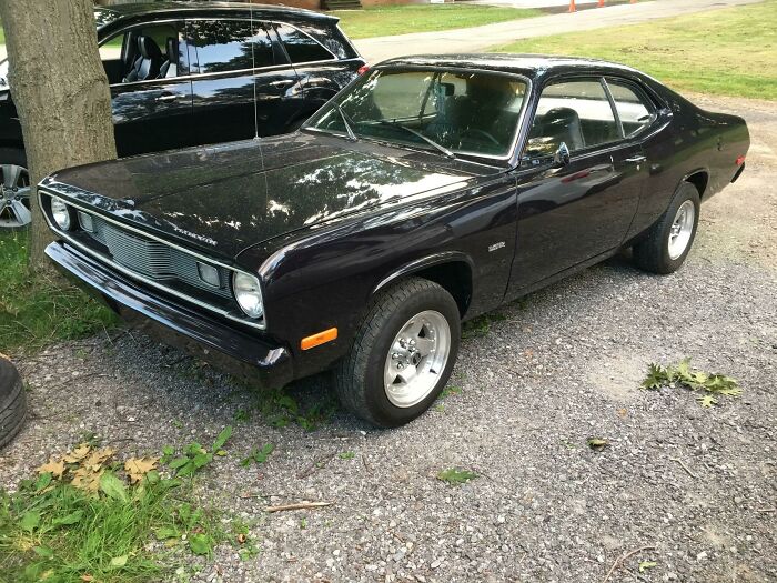 Rolled In Today... Bought A 1972 Plymouth Duster. This Is My First Foray Into Vintage Mopar. It Is A 340 V8 Car Automatic
