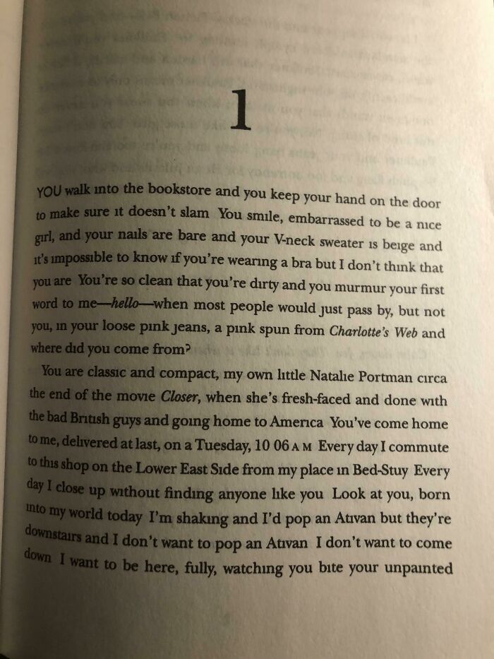 Page from a poorly-written book with narrative text, beginning a chapter with the number one at the top.