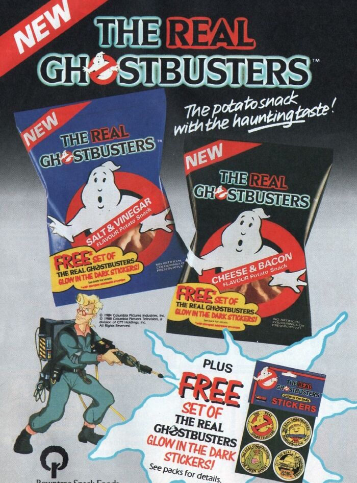 Vintage-commercials featuring Ghostbusters snacks with free glow-in-the-dark stickers offer.