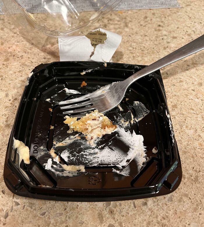 Empty dessert tray with crumbs and a fork, representing annoying boyfriends or husbands finishing the last piece.