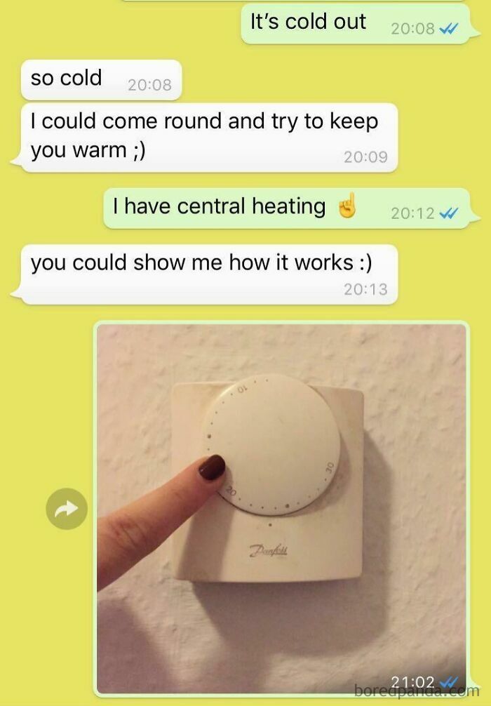 Woman responds to creepy DMs with a witty thermostat photo.
