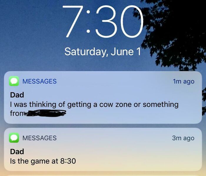 Text messages with a humorous misspelling, "cow zone," related to ridiculous word spellings.