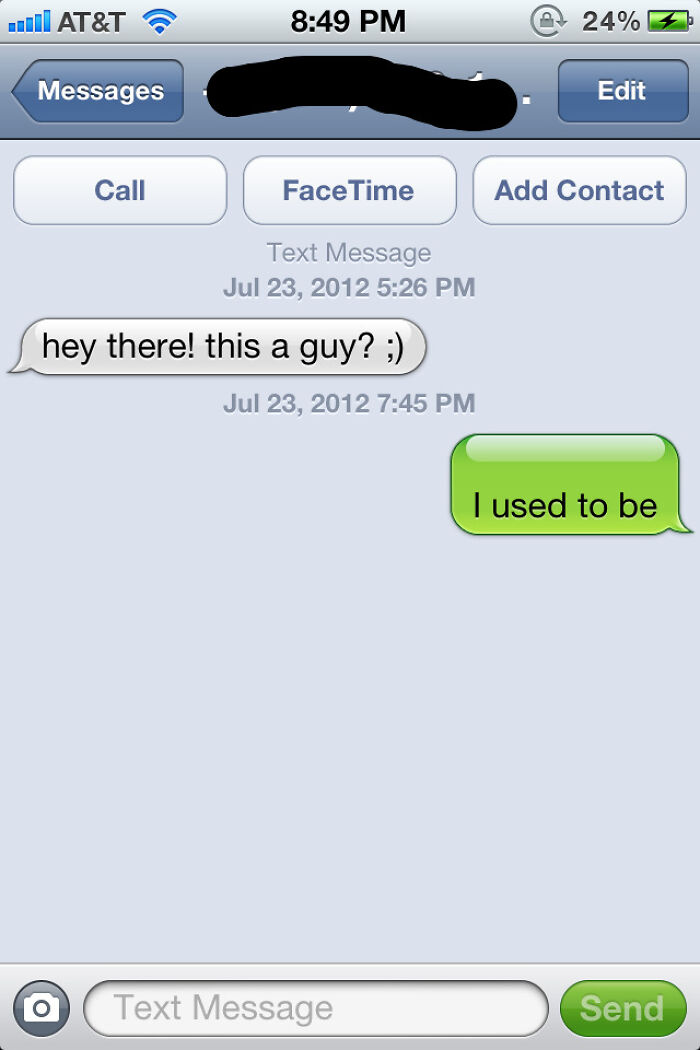 Text messages exchange with a funny reply to the wrong recipient.