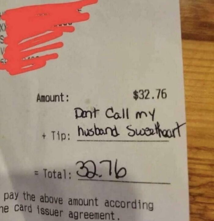 Receipt with "Don't call my husband sweetheart" as the tip, highlighting mildly infuriating server tips.