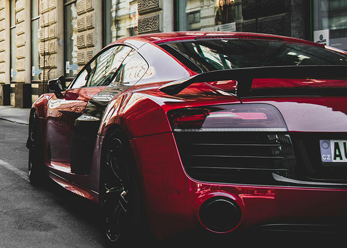 Guy Dumps His Lexus In Random Driveway, Starts Shouting Demands When He Can’t Get It Back Guy Dumps His Lexus In Random Driveway, Starts Shouting Demands When He Can’t Get It Back