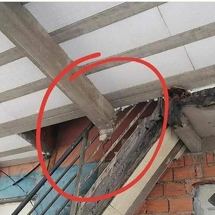 Poorly designed beam structure in a building highlights an architecture fail.