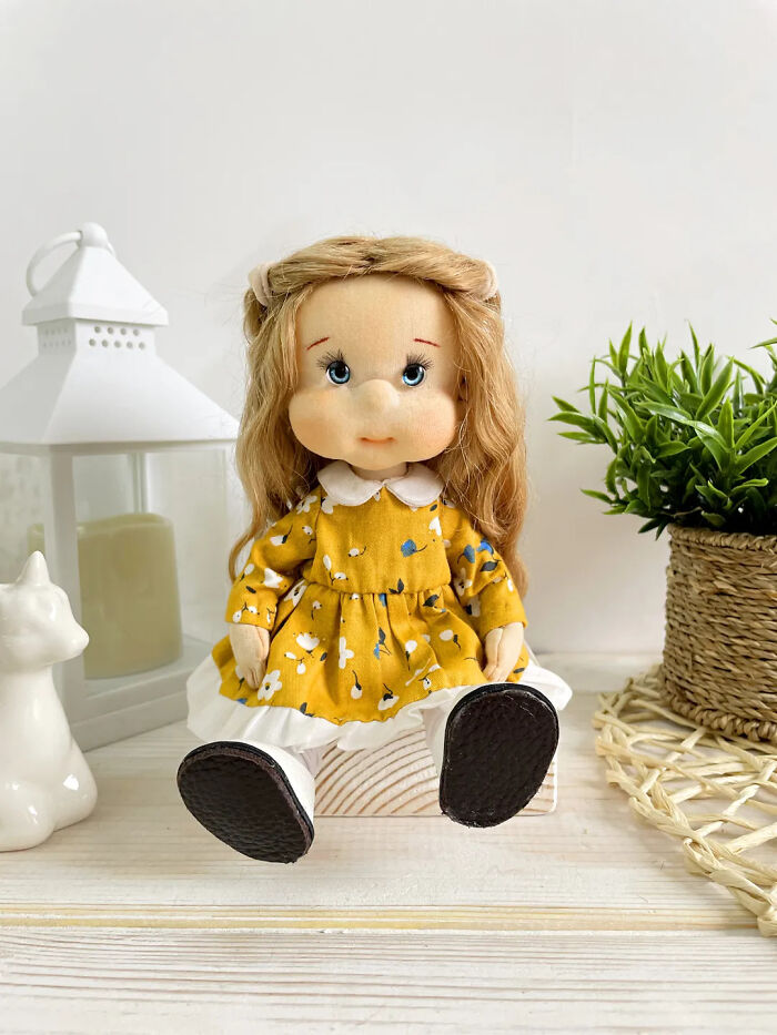 I Create Handmade Textile Dolls That Can Act As Imaginary Companions (10 Pics)