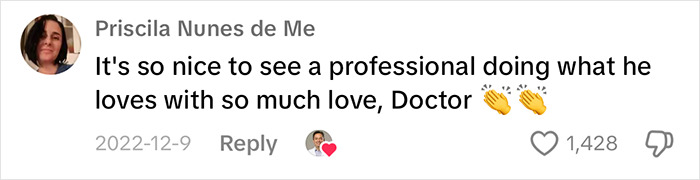 Comment praising doctor's baby farting tips, highlighting professionalism and love for the work. Comment praising doctor's baby farting tips, highlighting professionalism and love for the work.