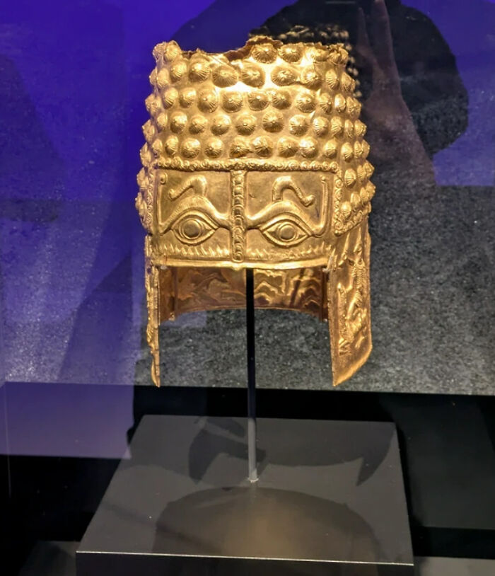 Gold Helmet (4th C. Bc) Stolen From Dutch Museum