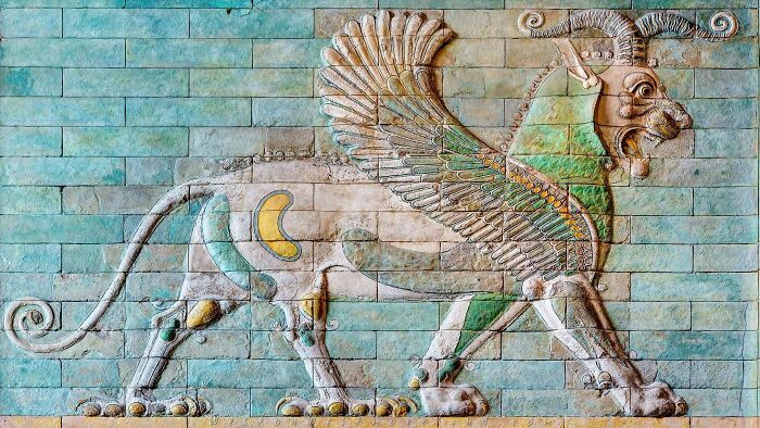 Detail Of An Enameled Brick Griffin In One Of The Friezes Of The Palace Of Darius I In Susa, C. 500 Bc. Persian Empire .susa Was One Of The Capitals Of The Achaemenid Empire, The Favorite Capital Of King Darius. The Palace Was Constructed At The Same Time As Persepolis