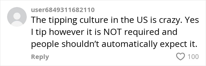 Comment discussing tipping culture in the US, highlighting it's not mandatory, linked to a debate on customer tipping behavior.