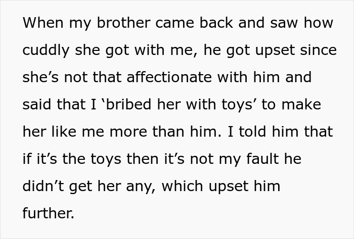 Text detailing a man upset about his parrot preferring his sibling due to toys and affection strategies.