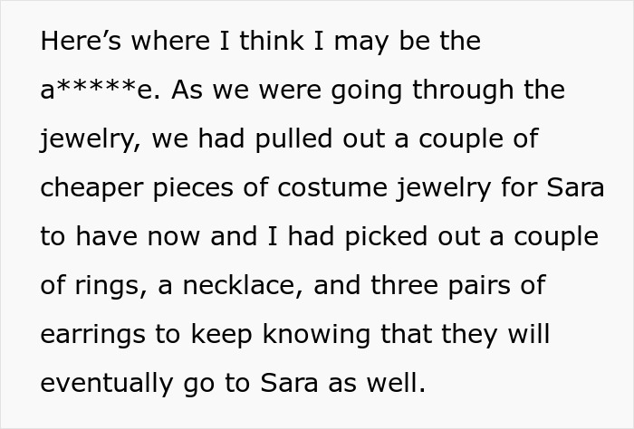 Text discussing jewelry choice, with mention of rings and earrings reserved for Sara, highlighting a stepdaughter's perspective. Text discussing jewelry choice, with mention of rings and earrings reserved for Sara, highlighting a stepdaughter's perspective.