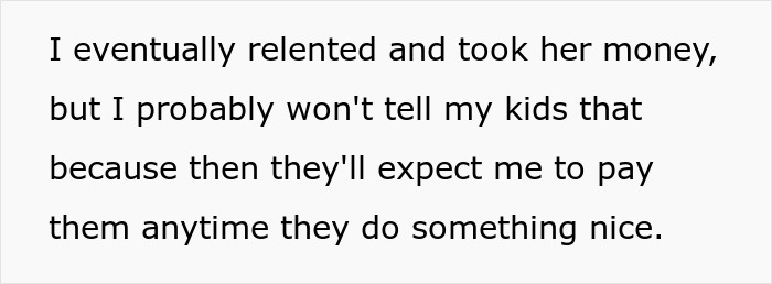 Text discussing an elderly woman's offer of $100 to switch seats and the humorous internal struggle over accepting it. Text discussing an elderly woman's offer of $100 to switch seats and the humorous internal struggle over accepting it.