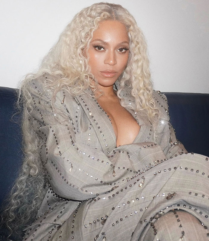 Blonde Beyonce