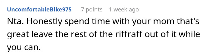 Teen Prioritizes His Mom Over Her New Family, Doesn’t Get Why Everyone’s So Upset Teen Prioritizes His Mom Over Her New Family, Doesn’t Get Why Everyone’s So Upset