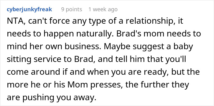 Teen Prioritizes His Mom Over Her New Family, Doesn’t Get Why Everyone’s So Upset Teen Prioritizes His Mom Over Her New Family, Doesn’t Get Why Everyone’s So Upset