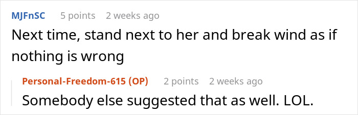 Reddit comments on a post about a Karen demanding a seat, with humorous responses. Reddit comments on a post about a Karen demanding a seat, with humorous responses.