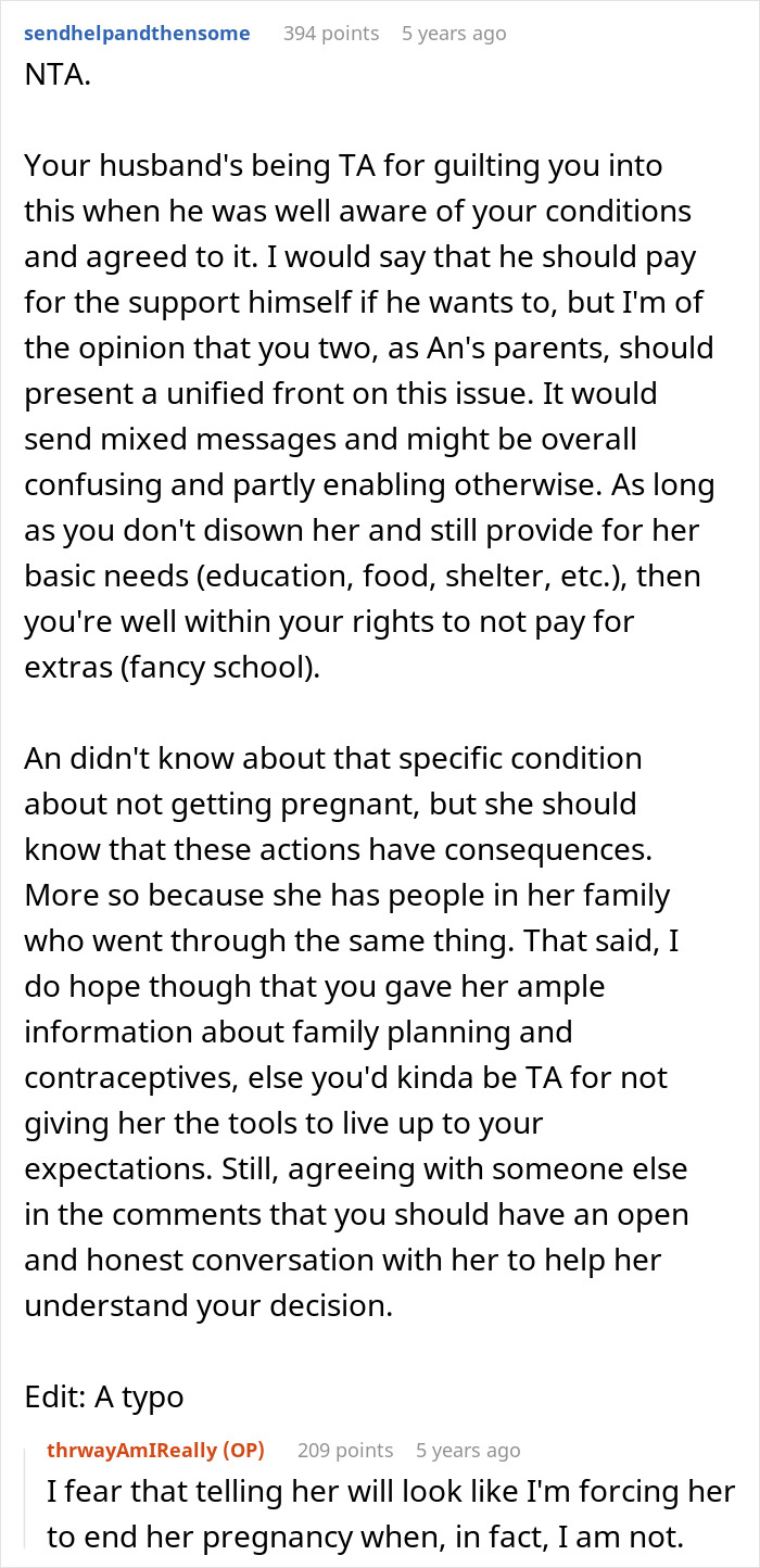 Reddit discussion on a 16-year-old losing college fund due to teen pregnancy and family legacy.
