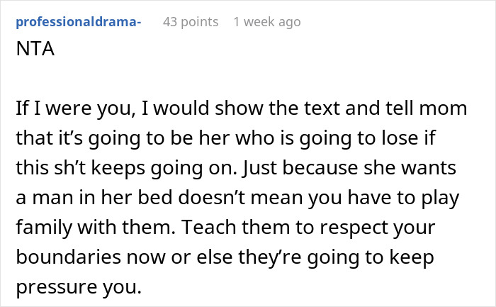 Teen Prioritizes His Mom Over Her New Family, Doesn’t Get Why Everyone’s So Upset Teen Prioritizes His Mom Over Her New Family, Doesn’t Get Why Everyone’s So Upset