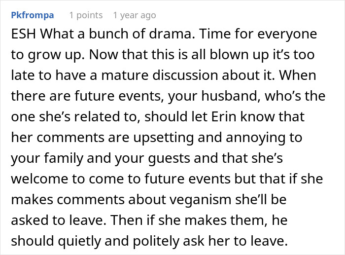 Reddit comment about vegan family dynamics and event etiquette. Reddit comment about vegan family dynamics and event etiquette.
