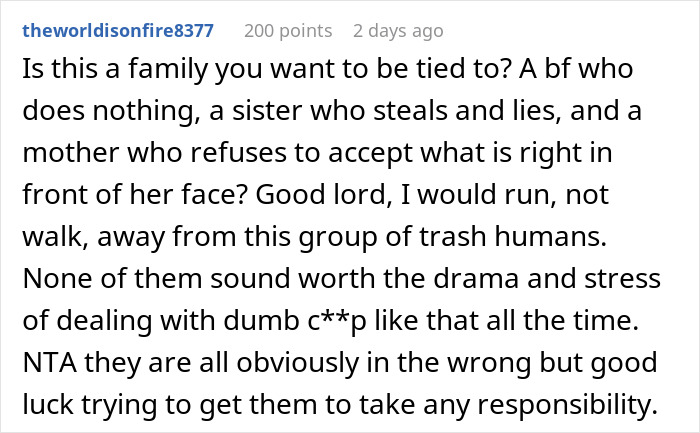 Text conversation discussing evidence of boyfriend&rsquo;s sister stealing, expressing disbelief and frustration.