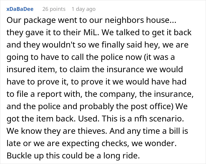 Homeowner Warns Neighbors To Stop Opening Their Mailbox, Shocked When They Ignore Request