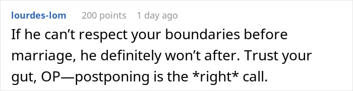 Woman Postpones Her Wedding, People Advise To Call It Off Because Of Fiancé’s Hurtful Comments Woman Postpones Her Wedding, People Advise To Call It Off Because Of Fiancé’s Hurtful Comments