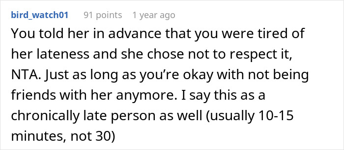 Text comment discussing a woman's lateness and its impact on friendship dynamics. Text comment discussing a woman's lateness and its impact on friendship dynamics.