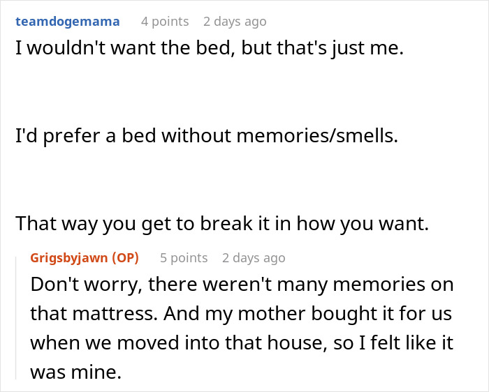 Reddit comments discussing a woman moving out and her decisions on what belongings to take. Reddit comments discussing a woman moving out and her decisions on what belongings to take.
