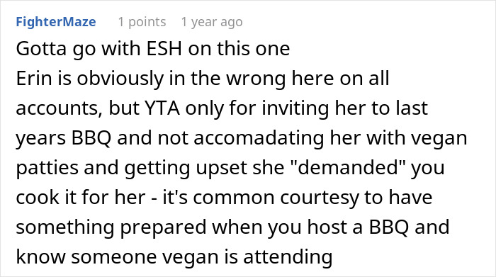 Comment discussing a vegan's frustration over lack of BBQ accommodations, highlighting common courtesy for vegan guests. Comment discussing a vegan's frustration over lack of BBQ accommodations, highlighting common courtesy for vegan guests.
