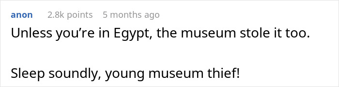Comments discussing museum theft and artifact legality.