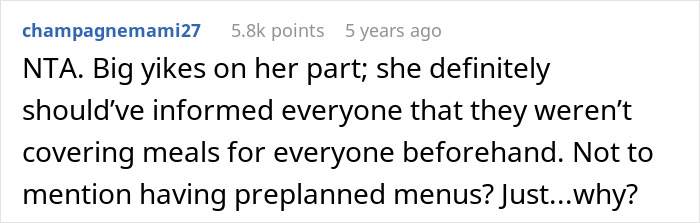 Reddit comment criticizing a dinner party for unexpected $200 bill, discussing meal costs and preplanned menus. Reddit comment criticizing a dinner party for unexpected $200 bill, discussing meal costs and preplanned menus.