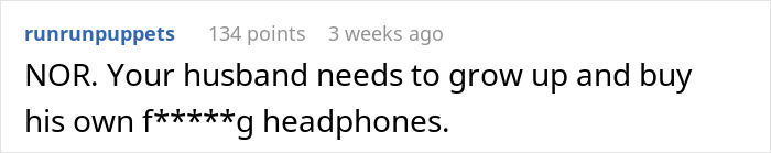 Reddit user's comment criticizing a husband upset over wife using headphones at the gym.
